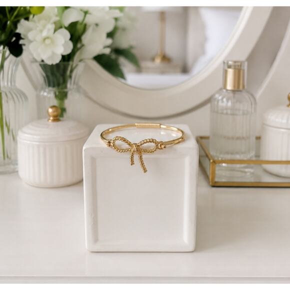 Pomina Jewelry - Pomina Gold Bow Bangle Bracelet New